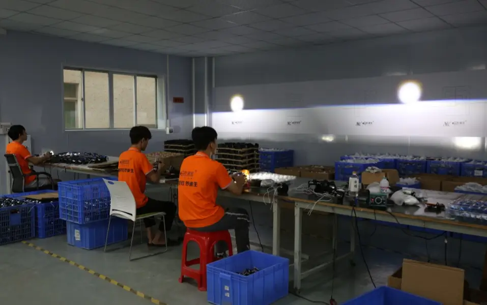 Optics Testing: Adjust the headlight beam effect