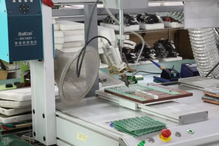 Automatic Soldering Machine