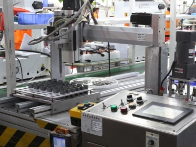 AKE LED Headlight Bulb Manufacturer 11 AKE LED headlight bulbs manufacturer Automated Equipment Production