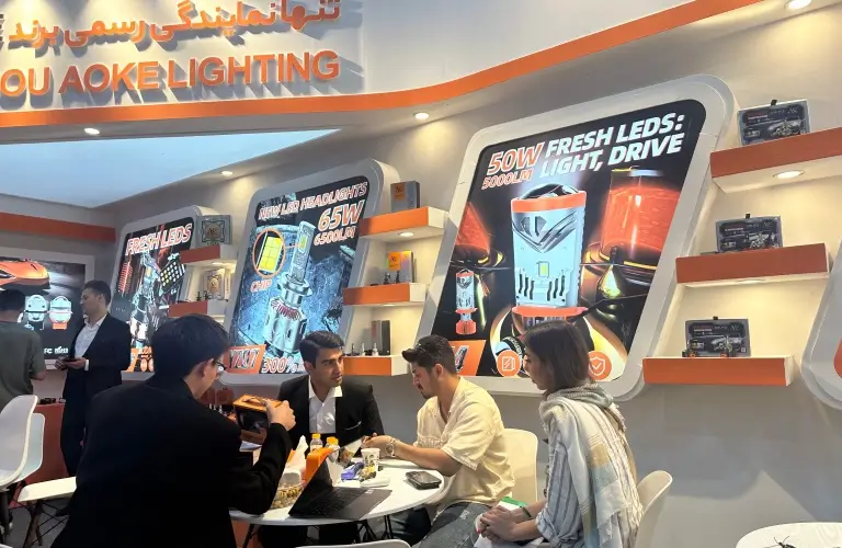 Bi LED Lente de proyector 22 Stand 2025 de AKE en Irán