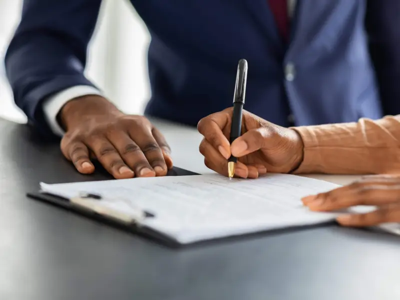 مصباح زينون Xenon سلسلة D 15 توقيع العقد