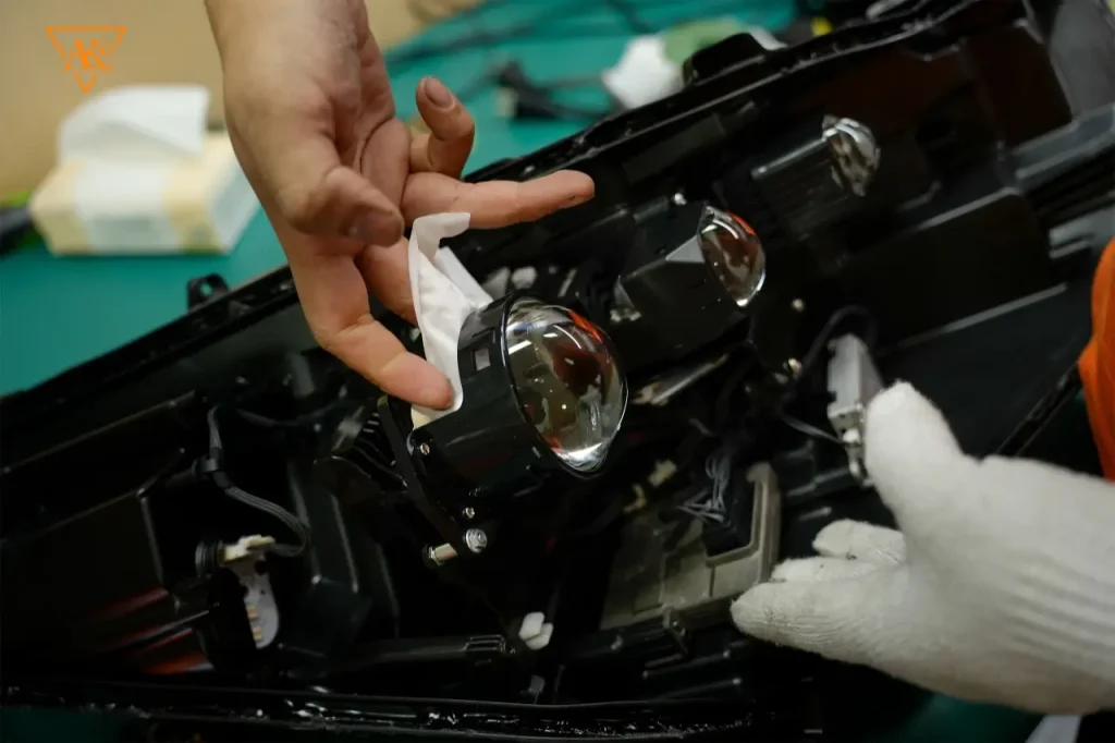 Toyota Crown Kluger Headlight Retrofit Guide: Matrix Projector or 3-Inch Projector? 2 Matrix Projector vs 3-Inch Projector Which Is Better