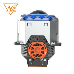 Vista trasera del proyector Blue Diamond, que cuenta con un ventilador de refrigeración de doble rodamiento de bolas de alta eficiencia para una disipación estable del calor.